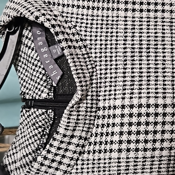 Sharagano New York shift dress - Picture 2 of 5